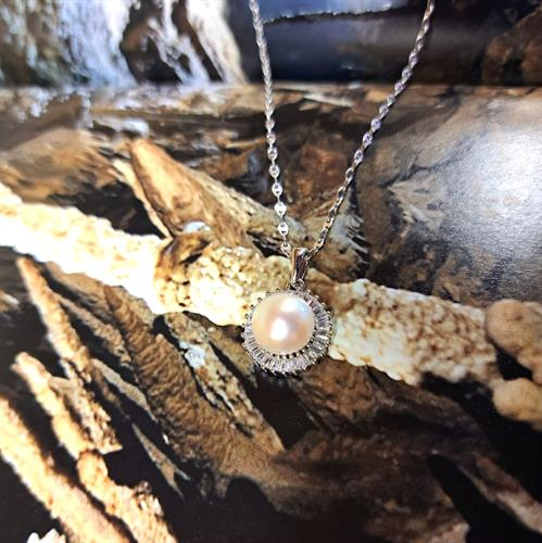 Mặt dây chuyền CHNT22